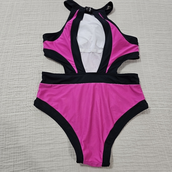 Fuchsia And Black Two Tone Padded Cut Out One Piece Summer Swimsuit Size Large - Picture 8 of 15